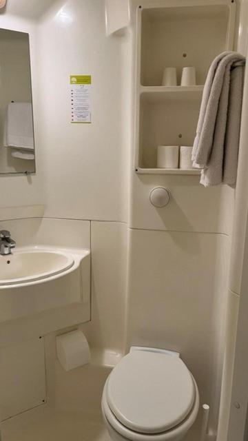 Quick Palace Anglet Bagian luar foto