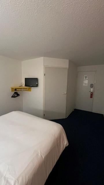 Quick Palace Anglet Bagian luar foto